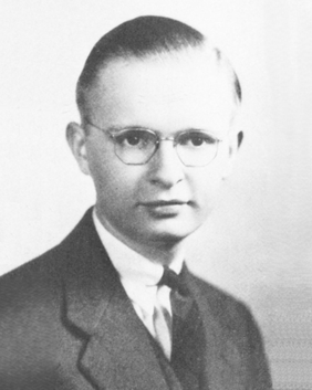 Charles Moore (architect)